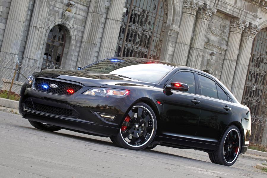  Ford Stealth Police Interceptor Concept 2010 года  (фото 9 из 14)
